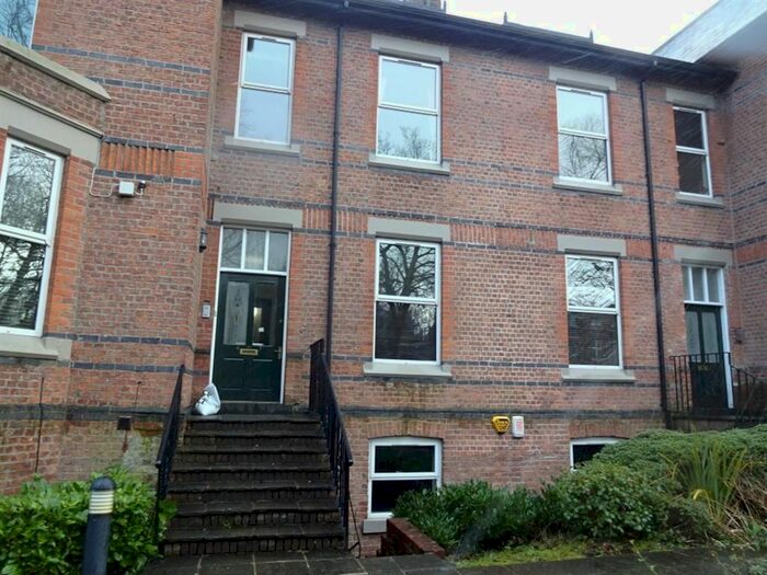 1 Bedroom Flat To Rent In Sandwich Road, Eccles, Manchester M30