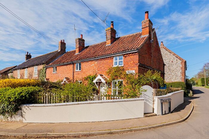 2 Bedroom End Terrace House For Sale In Harpers Yard, Creake Road, Syderstone, PE31