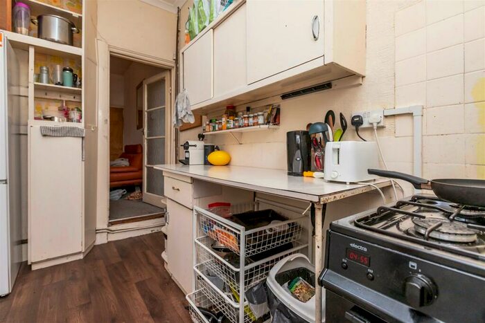 3 Bedroom House To Rent In Alton Road, Birmingham, B29