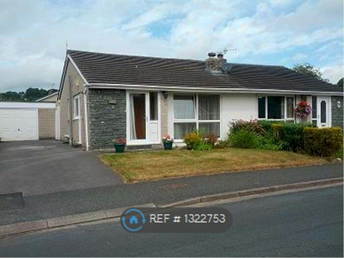 2 Bedroom Bungalow To Rent In River Bank Rd, Kendal LA9