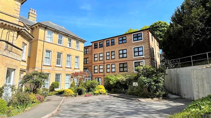 1 Bedroom Retirement Property For Sale In Fairfield Road, Eastbourne, BN20
