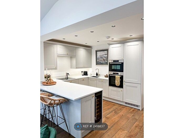 3 Bedroom End Of Terrace House To Rent In Widecombe Road, London, SE9