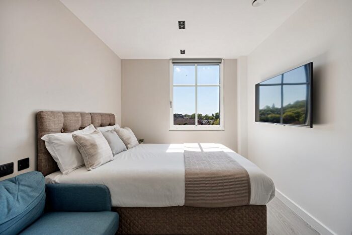 1 Bedroom Studio To Rent In Flat, Lowlands Road, Harrow, HA1