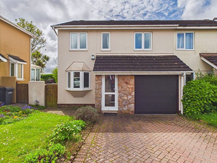 4 Bedroom Semi Detached House For Sale In Fox Tor Close, Paignton, TQ4