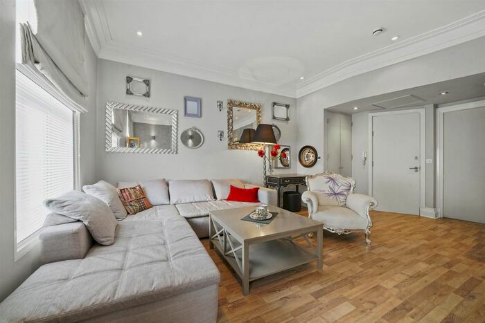 1 Bedroom Flat To Rent In Ladbroke Grove, London, W10