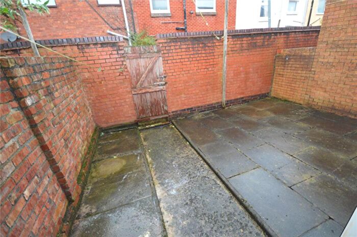2 Bedroom Terraced House To Rent In Little Heyes Street, Liverpool, L5