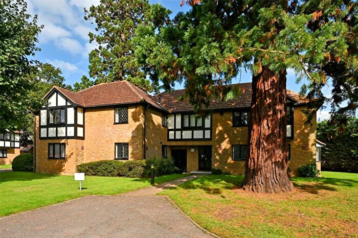 2 Bedroom Apartment To Rent In Newton Court, Old Windsor, Windsor, Berkshire, SL4