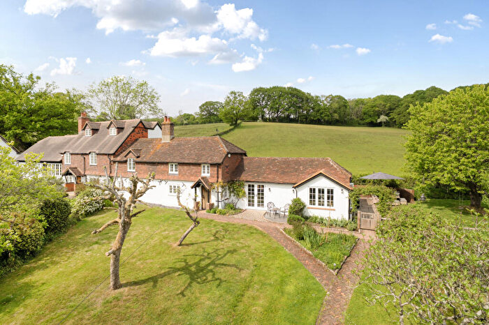 4 Bedroom Semi-Detached House For Sale In Bealeswood Lane, Dockenfield, Farnham, GU10
