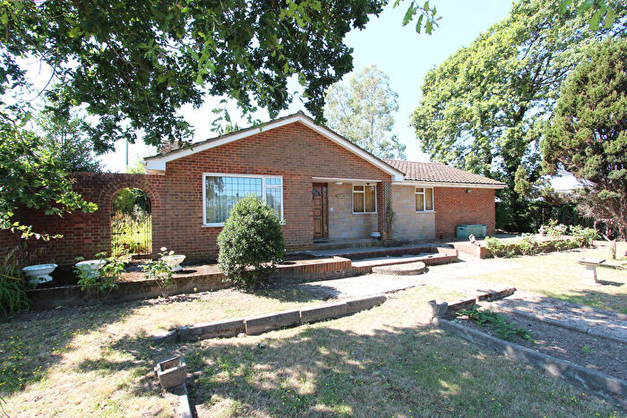 4 Bedroom Detached Bungalow For Sale In Birchwood Road, Swanley, BR8