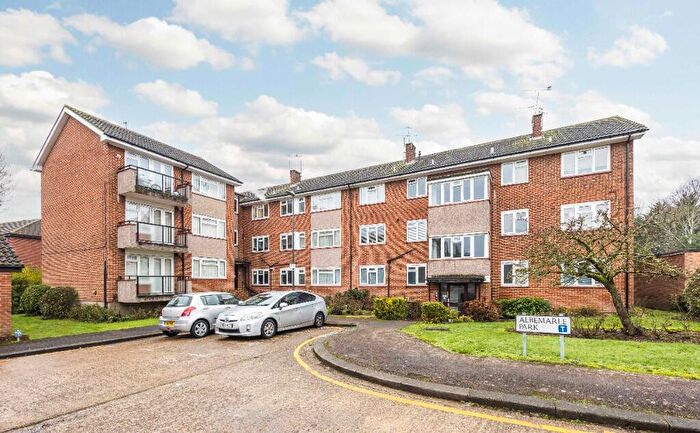 1 Bedroom Flat To Rent In Albemarle Park, Stanmore, Middlesex, HA7