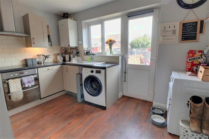 2 Bedroom Terraced House For Sale In Bishops Road, Abbeymead, Gloucester, GL4