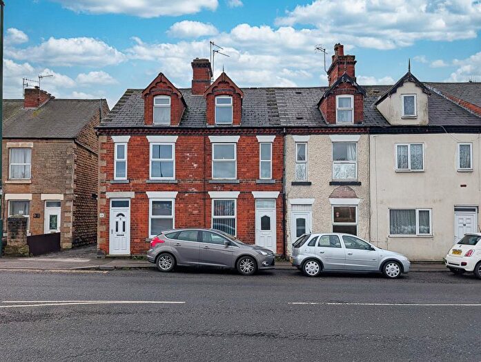 3 Bedroom Terraced House To Rent In Carey Road, Nottingham, NG6
