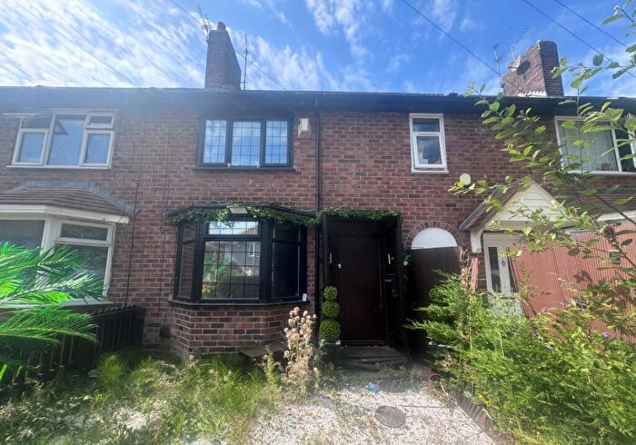 3 Bedroom Town House For Sale In Colwell Close, Liverpool, Merseyside, L14