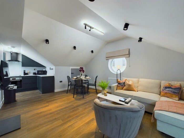 Apartment To Rent In Montague Street, Worthing, BN11