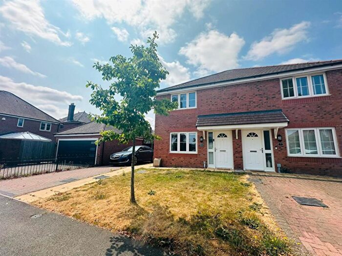 3 Bedroom Semi-Detached House To Rent In Maize Way, Nuneaton, CV10