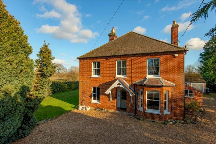 4 Bedroom Detached House For Sale In Station Road, Gamlingay, Sandy, Bedfordshire, SG19