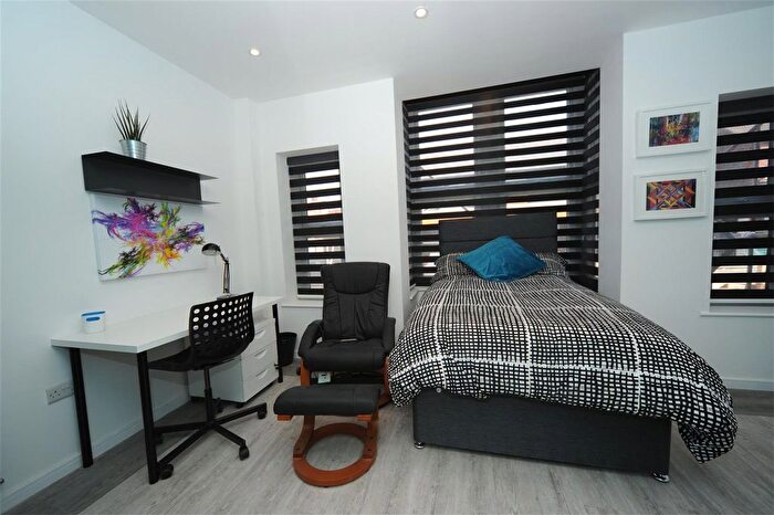 1 Bedroom Flat To Rent In Albert Terrace, Middlesbrough, North Yorkshire, TS1