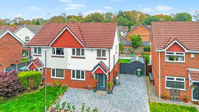 3 Bedroom Semi-detached House For Sale In Foxwood, St. Helens, WA9