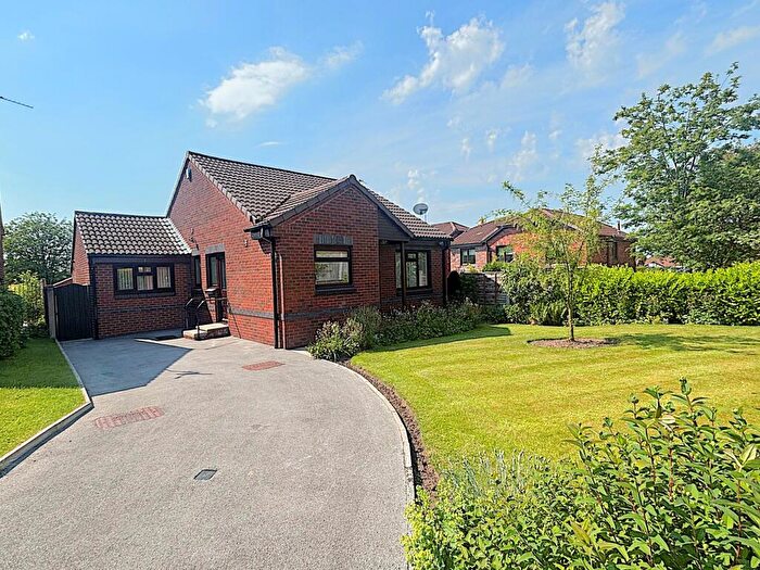 2 Bedroom Detached Bungalow For Sale In Pasture Close, Tytherington, Macclesfield, SK10