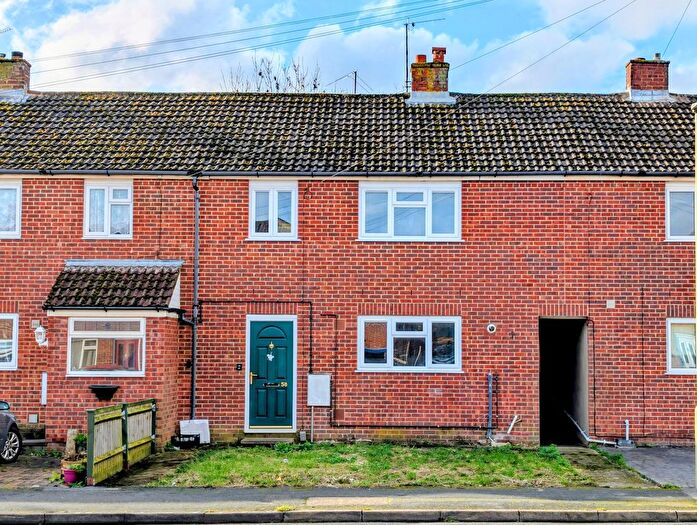 3 Bedroom Terraced House For Sale In Welford Gardens, Abingdon, OX14