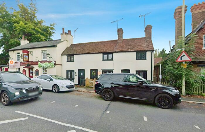 1 Bedroom Cottage To Rent In Pinner Road, Watford, WD19