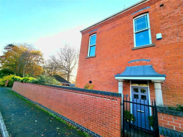 3 Bedroom Semi-Detached House To Rent In Buckingham Drive, Radcliffe-on-Trent, Nottingham, Nottinghamshire, NG12