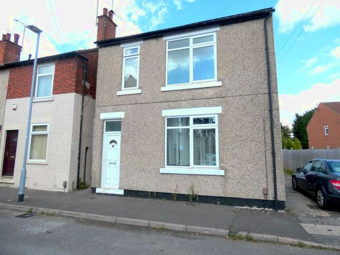 3 Bedroom Flat To Rent In York Street, Mansfield, NG18