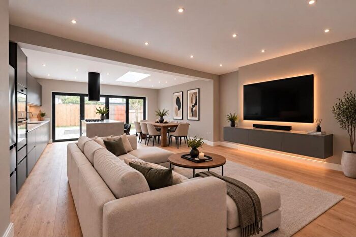 4 Bedroom Terraced House For Sale In Gorringe Park Avenue, Mitcham, CR4