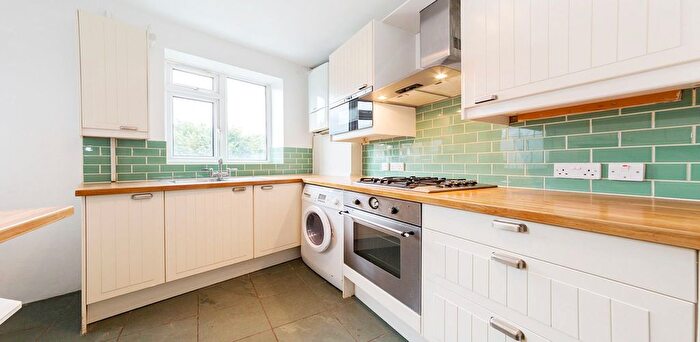 1 Bedroom Flat To Rent In Kings Road, London, NW10