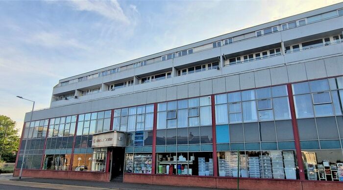 2 Bedroom Flat To Rent In Chichester Road, Southend-On-Sea, SS1