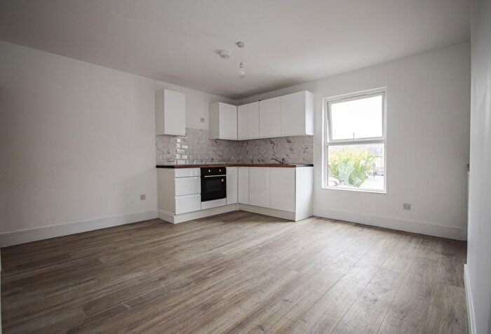 Studio To Rent In West Street, Kent, Sittingbourne, ME10