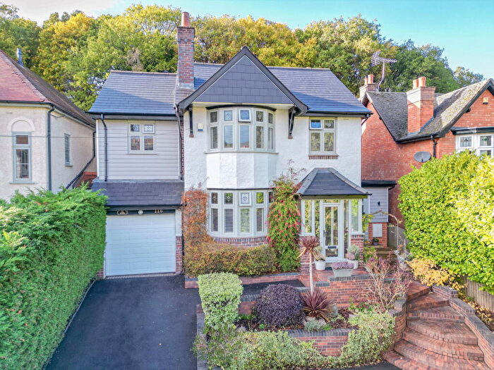 4 Bedroom Detached House For Sale In Plymouth Road, Redditch, B97