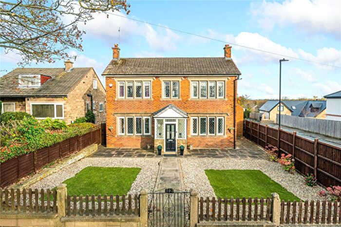 4 Bedroom Detached House For Sale In Wetherby Road, Harrogate, North Yorkshire, HG2