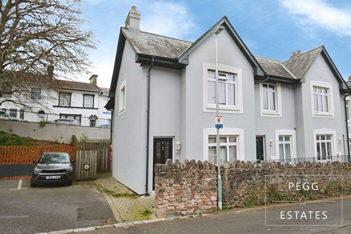 3 Bedroom End Terrace House For Sale In Parkside Place, Torquay, TQ1