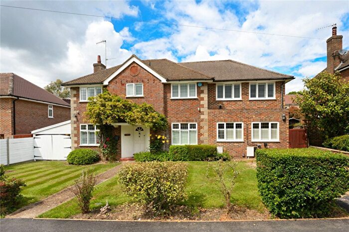 3 Bedroom Detached House To Rent In Charlwood Drive, Oxshott, Leatherhead, Surrey, KT22