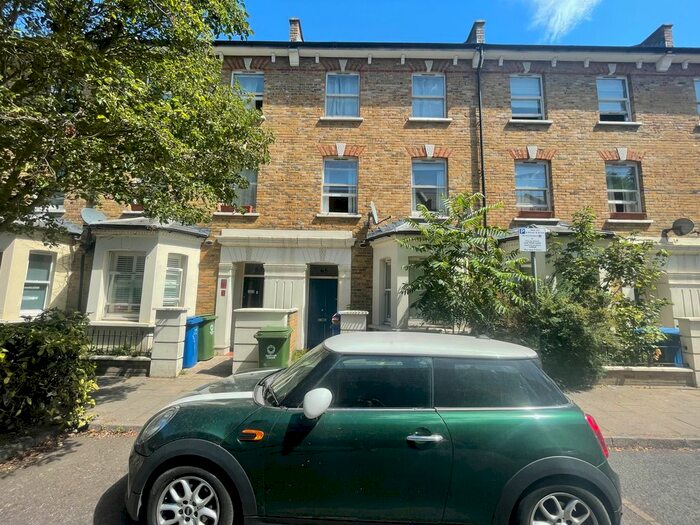 4 Bedroom Flat To Rent In Marcia Road, London, Greater, SE1