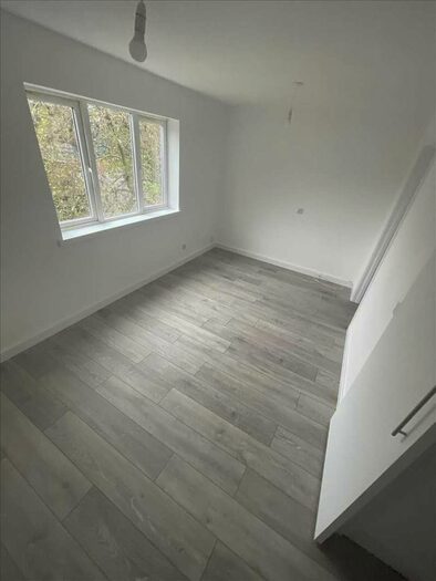 1 Bedroom Apartment To Rent In Parkfield Road, Goldthorn Court, Wolverhampton, WV4