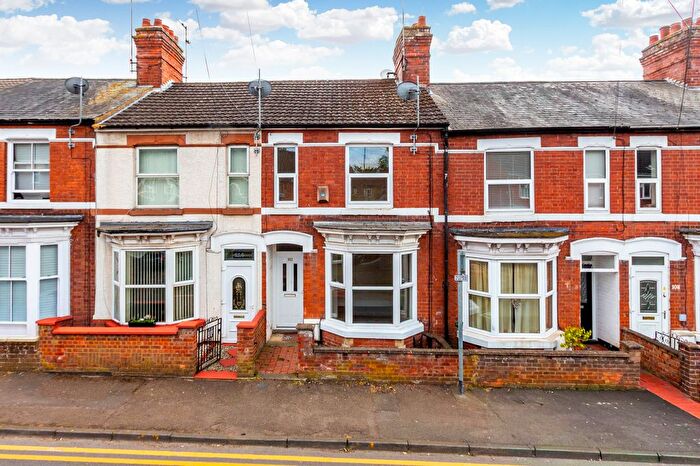 2 Bedroom Terraced House For Sale In Queen Street, Rushden, NN10
