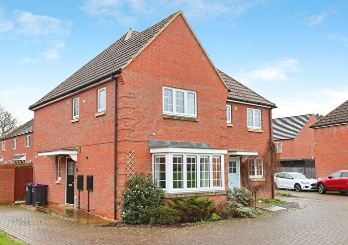 3 Bedroom Semi Detached House For Sale In Kingfisher Drive, Market Rasen, LN8