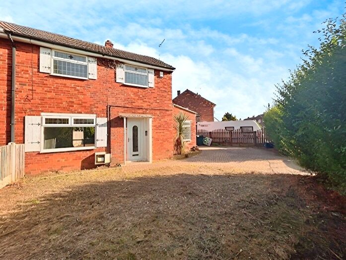 3 Bedroom Semi-Detached House To Rent In Dr Anderson Avenue, Stainforth, Doncaster, South Yorkshire, DN7