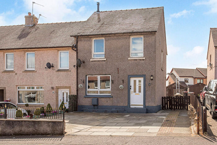 2 Bedroom End Of Terrace House For Sale In Andrew Avenue, Boghall. Bathgate, EH48