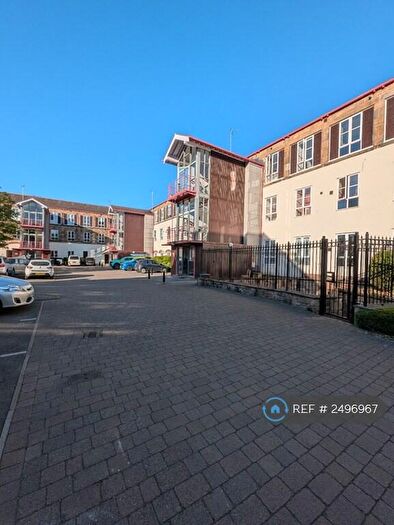 2 Bedroom Flat To Rent In Meanwood, Leeds, LS6