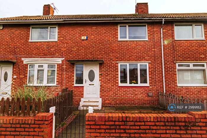 2 Bedroom Terraced House To Rent In Wirralshir, Gateshead, NE10