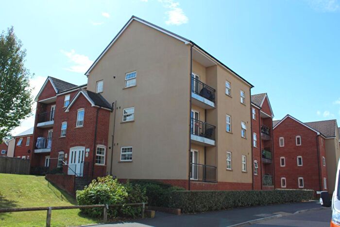 2 Bedroom Apartment For Sale In Harris Place, Exeter, EX1