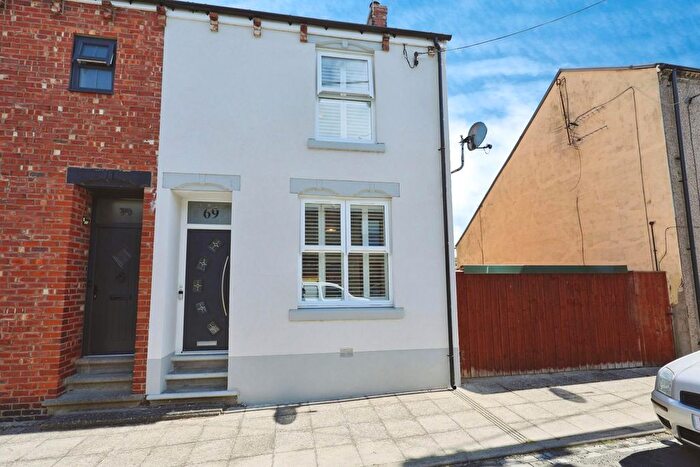 2 Bedroom End Of Terrace House For Sale In High Hope Street, Crook, DL15