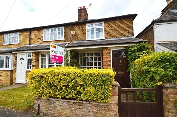 2 Bedroom Semi Detached House For Sale In Westborough Road, Maidenhead, SL6