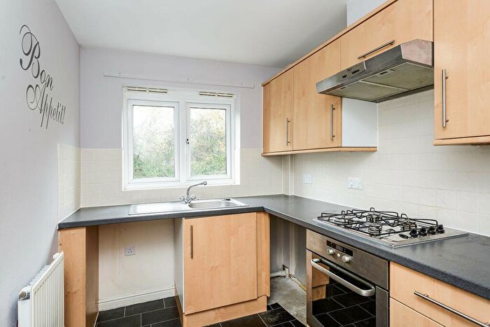 2 Bedroom Flat To Rent In Billys Copse, Havant, Hampshire, PO9