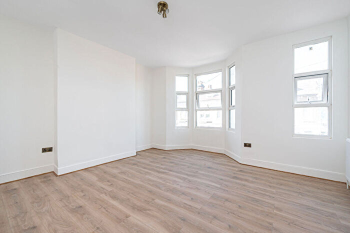 4 Bedroom Terraced House To Rent In Charlton Road, , Willesden, London, NW10
