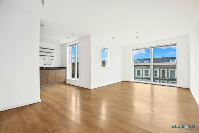 1 Bedroom Flat To Rent In Wesley House, Powell Road, London, E5