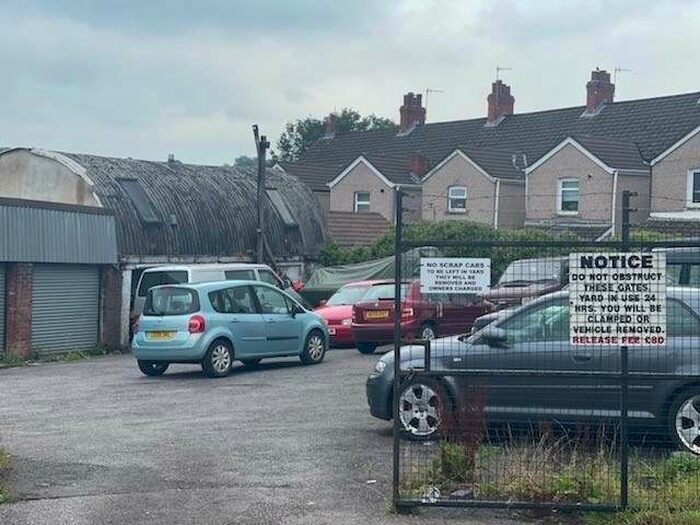 Houses for sale & to rent in NP12 2DY, PENMAEN INDUSTRIAL ESTATE